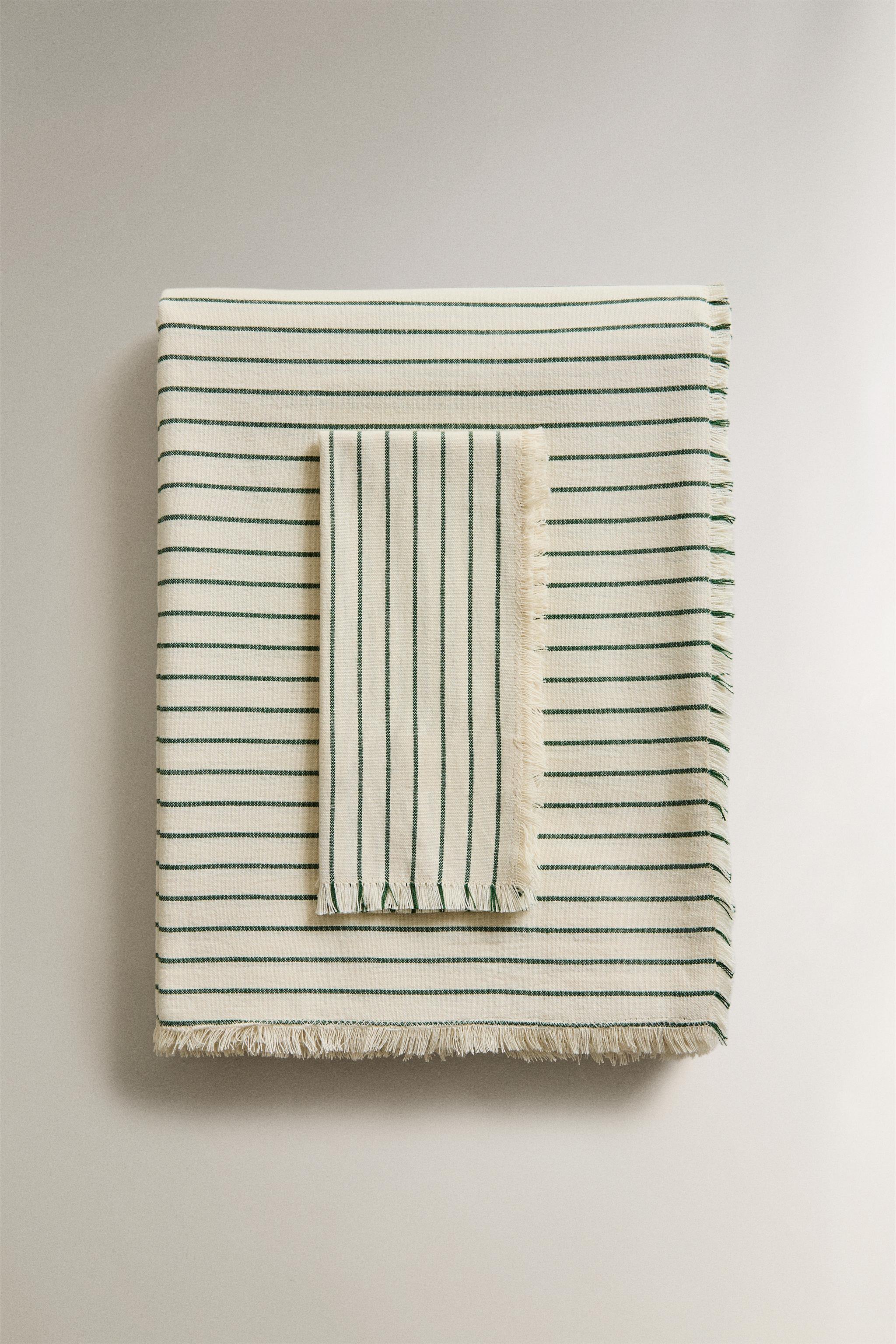 STRIPED TABLECLOTH WITH FRINGES